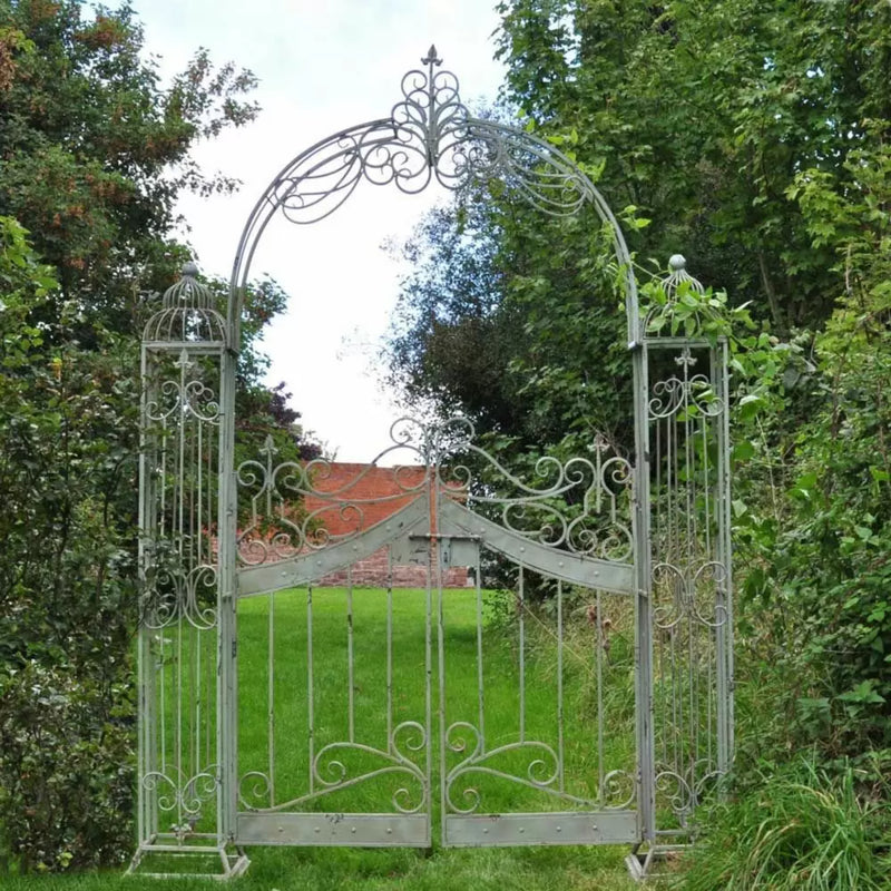 Ascalon Vintage Arch with Gates