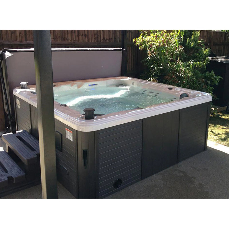 Canadian Spa Toronto UV 44-Jet 5-6 Person Hot Tub