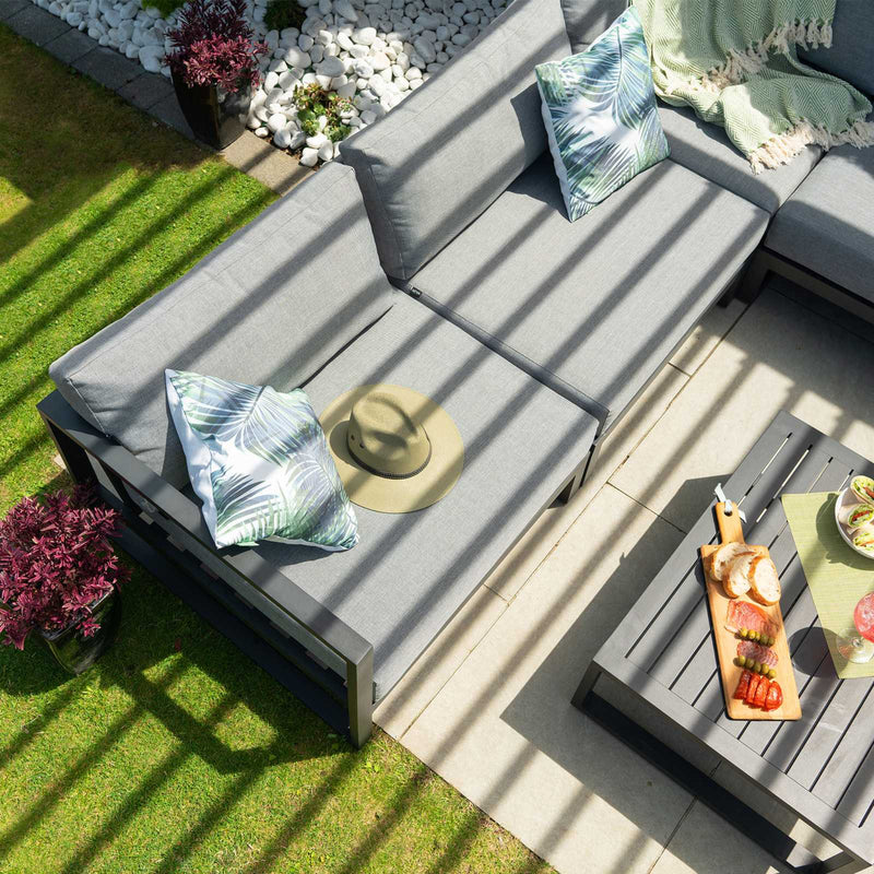 Nova Titan 3m x 3m Aluminium Pergola