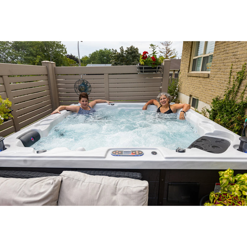 Canadian Spa Niagara 60-Jet 7-Person Hot Tub