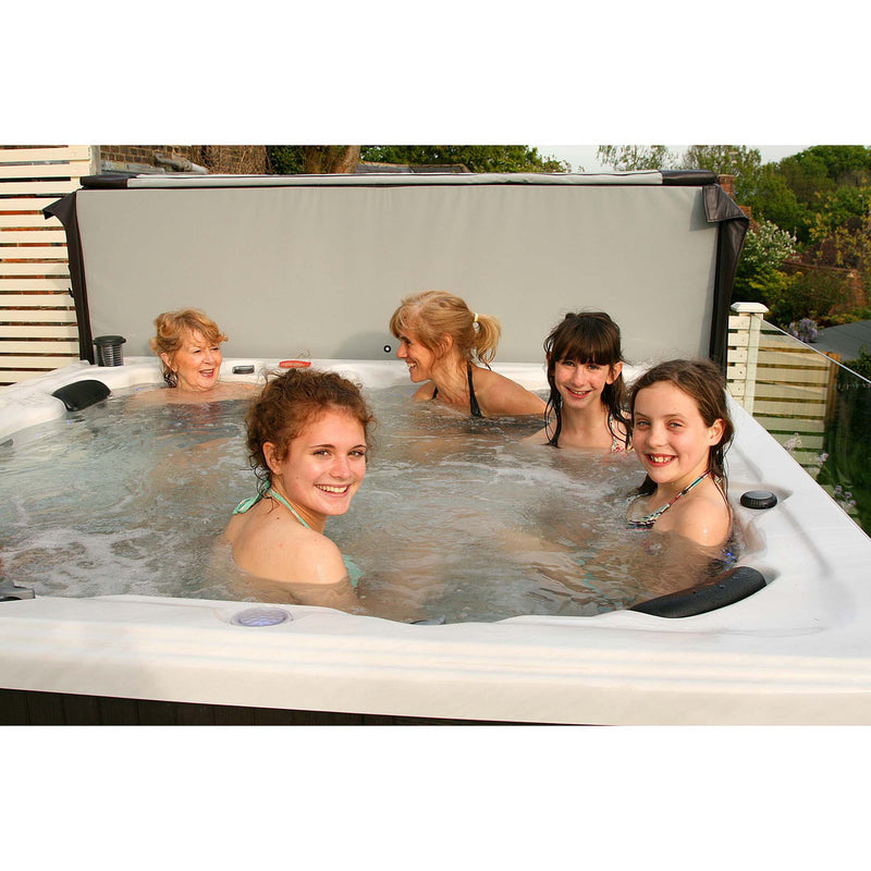 Canadian Spa Toronto UV 44-Jet 5-6 Person Hot Tub