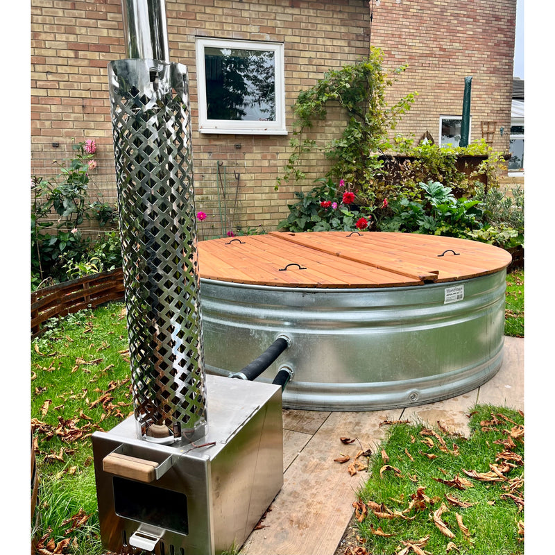 Hastings 5ft Round Stock Tank and Wood Fired Square Heater Kit with Cedar Lid