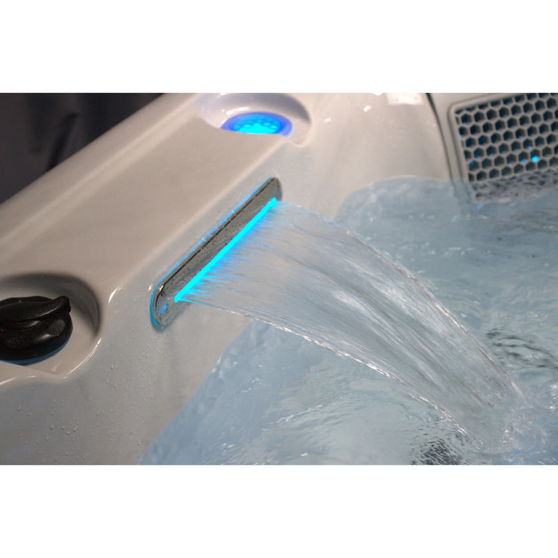 Canadian Spa Cambridge 33-Jet 6-Person Hot Tub